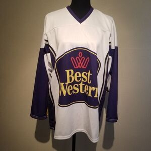 BEST WESTERN JERSEY SIZE MEDIUM ADULT NICE COLORS.  BIN 30